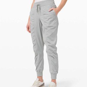 Lululemon Dance Studio Jogger | Size 2 - Grey